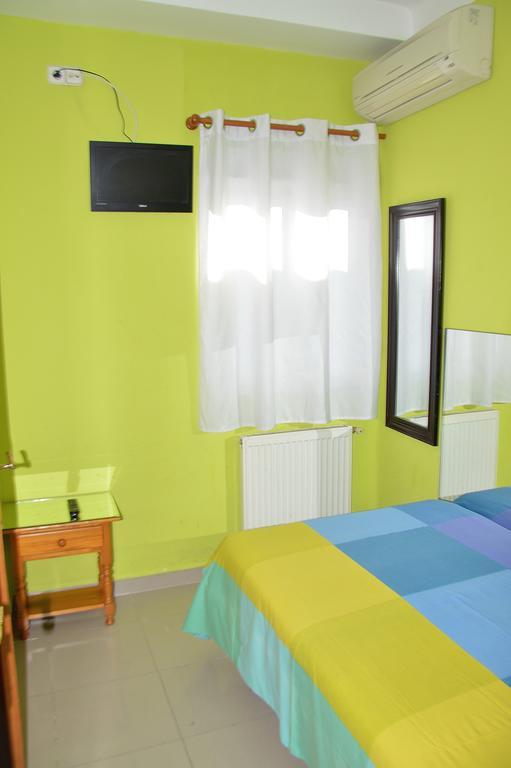 Pension Navarra Madrid Exterior photo